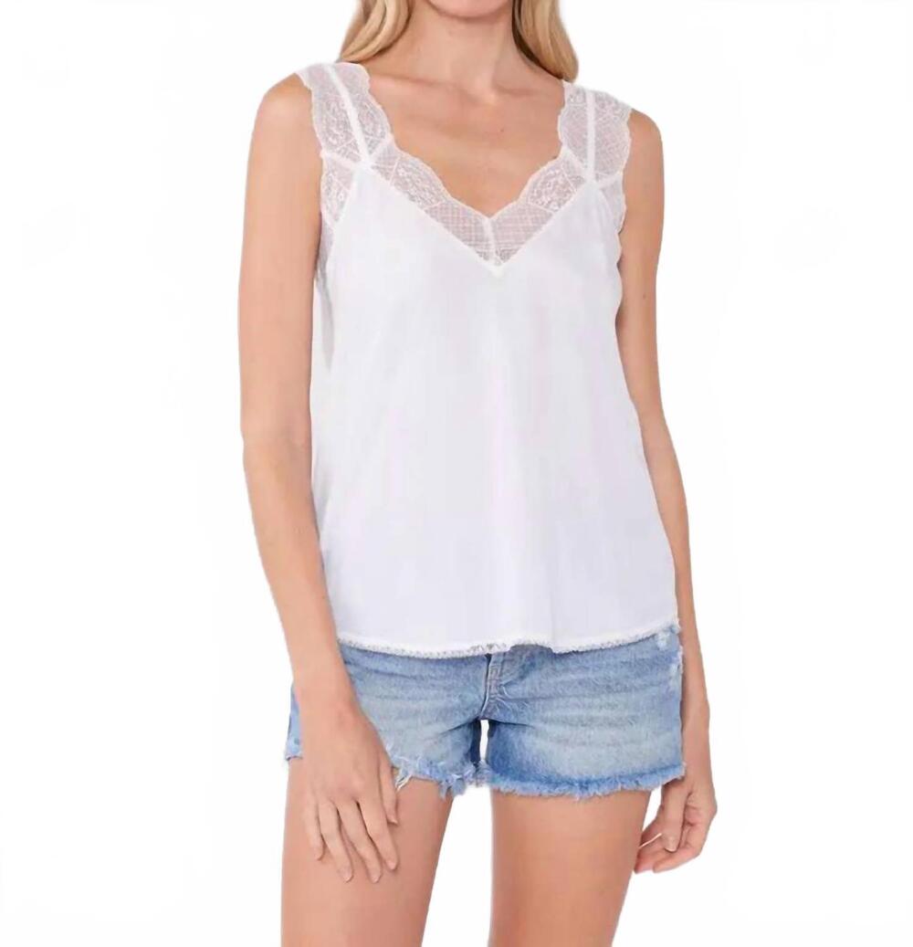 NEW LOVESTITCH scallop lace trim v-neck tank top in white